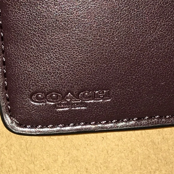Super Cute Coach Wallet 3.5 x 5 NWT - Picture 7 of 8